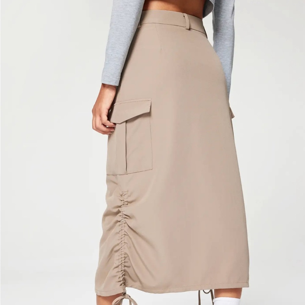 Cider Beige Midi Skirt cargo with Pocket and Drawstring - Picture 3 of 11